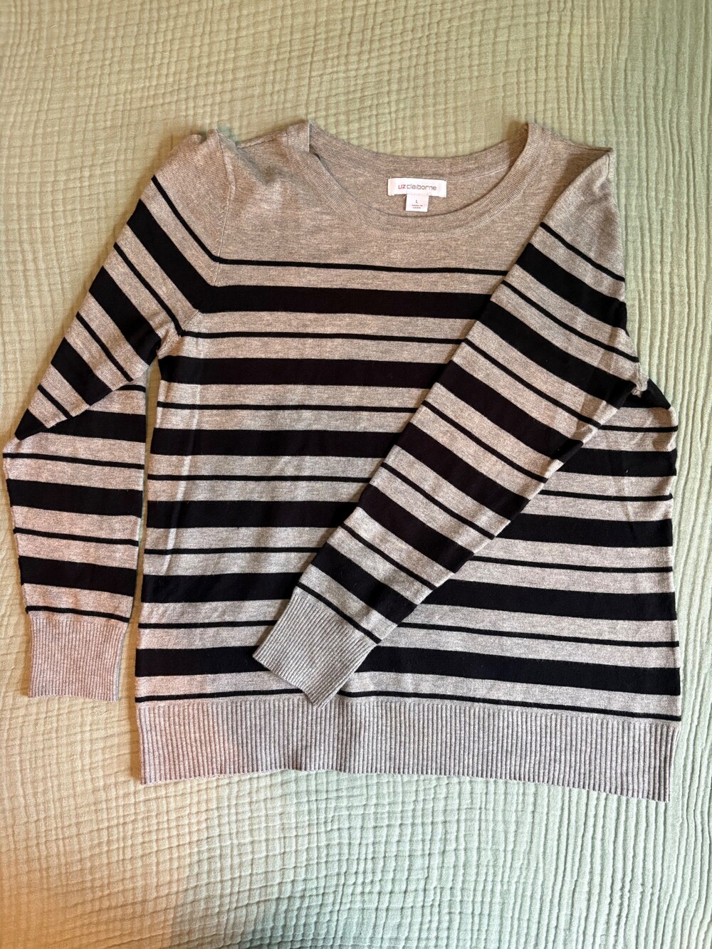 Liz Claiborne Large Black Striped Sweater Made in China